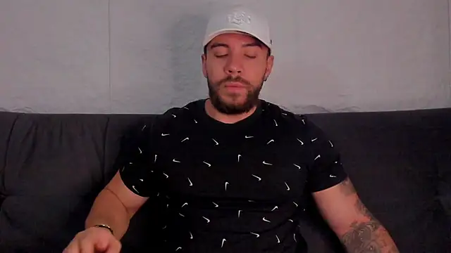  dreammr1  online show from October 20, 10:54 pm