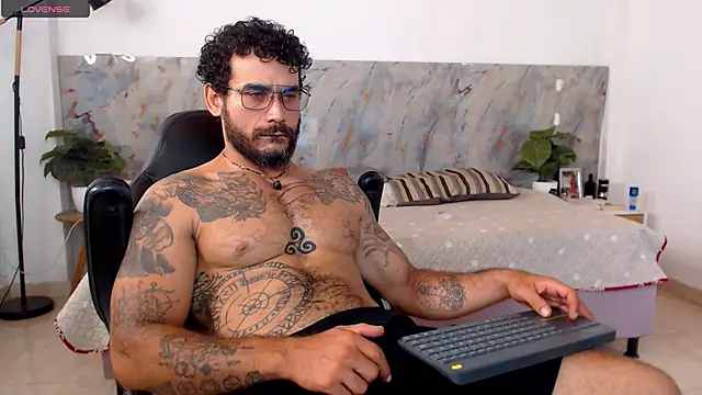 hanz col online show from June 20, 6:22 pm