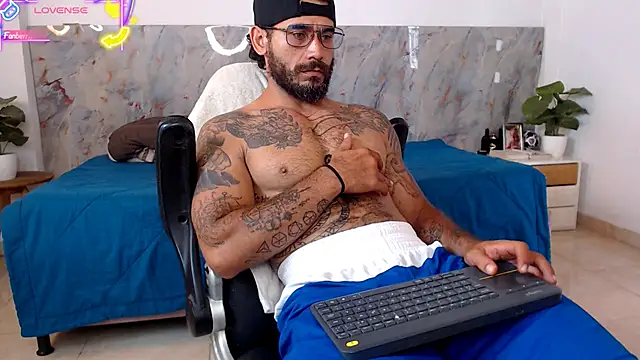 hanz col online show from July 27, 5:20 pm