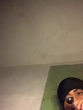 Snapshot of Pedritovergon20cm chatting on December 15, 6:34 pm Pedritovergon20cm online show from December 15, 6:34 pm