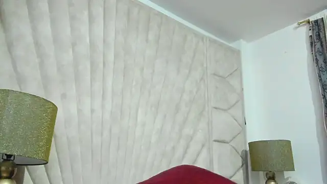 Jade squirtt online show from November 11, 10:15 am