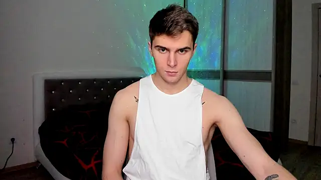 Snapshot of Ian_Connery chatting on December 29, 8:48 pm Ian Connery online show from December 29, 8:48 pm