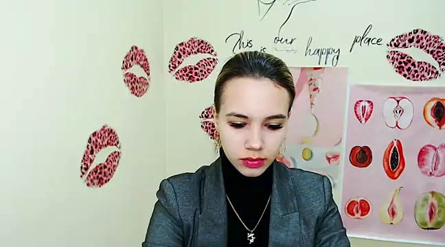  StAcY online show from December 12, 7:30 am