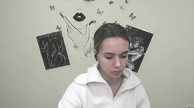  StAcY online show from December 22, 11:11 am