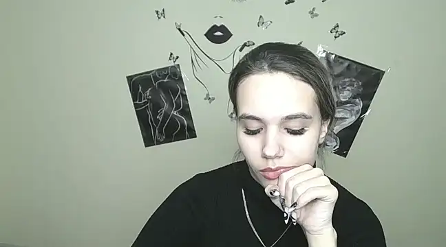  StAcY online show from February 5, 4:36 pm