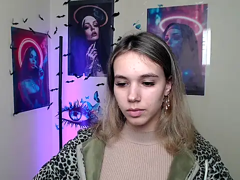  StAcY online show from October 8, 12:58 pm