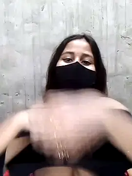 Snapshot of Lalisa_sexy chatting on February 24, 4:47 pm Lalisa sexy online show from February 24, 4:47 pm