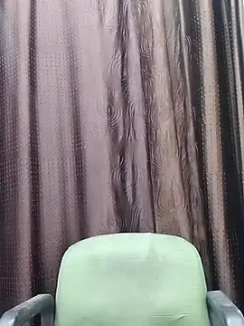 Snapshot of Lalisa_sexy chatting on November 23, 5:02 pm Lalisa sexy online show from November 23, 5:02 pm