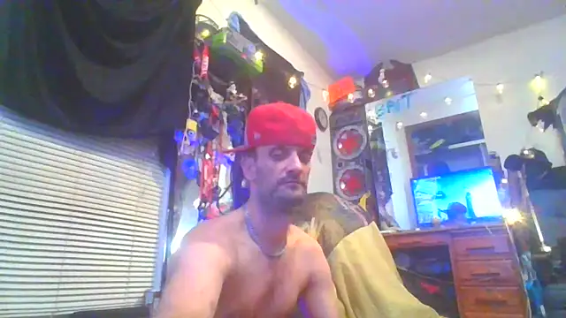 Snapshot of slinginbigD chatting on January 19, 6:20 am slinginbigD online show from January 19, 6:20 am