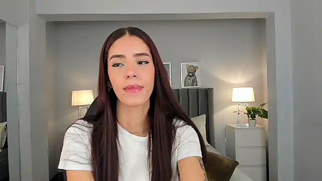 Madie  collins online show from February 19, 10:56 am