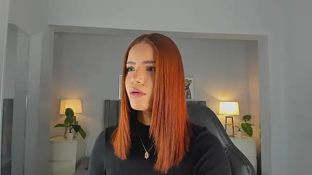 Madie  collins online show from December 5, 11:41 am