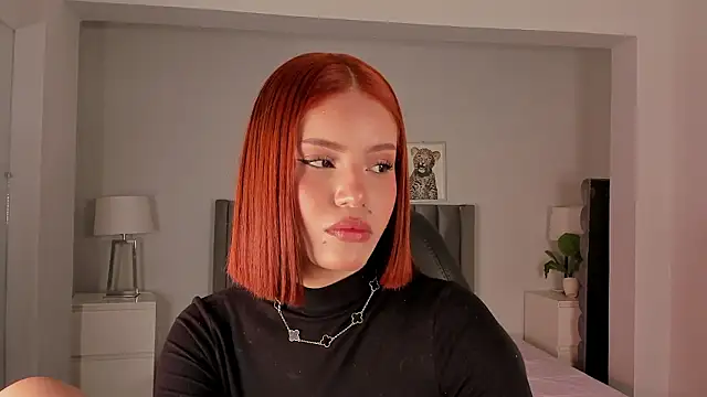 Madie  collins online show from February 27, 11:54 am