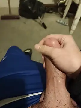 Snapshot of casper0303 chatting on December 26, 11:24 pm casper0303 online show from December 26, 11:24 pm