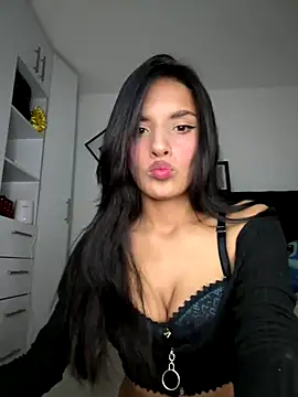 Snapshot of Dulceeany chatting on October 10, 12:20 am Dulceeany online show from October 10, 12:20 am