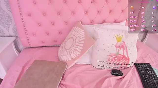 Snapshot of martina_rivera_ chatting on February 5, 2:48 pm martina rivera online show from February 5, 2:48 pm