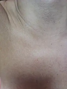 Shermie24 online show from February 19, 1:18 am