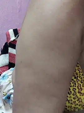 Urmila bhabhii online show from February 15, 2:11 pm