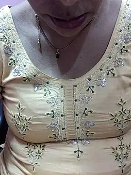 Urmila bhabhii online show from March 12, 8:41 am