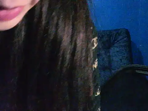 Snapshot of Marilyn_xxxx chatting on December 2, 11:29 pm Marilyn xxxx online show from December 2, 11:29 pm