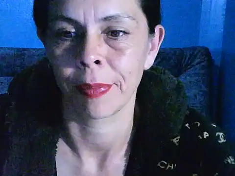 Snapshot of Marilyn_xxxx chatting on December 5, 9:50 pm Marilyn xxxx online show from December 5, 9:50 pm