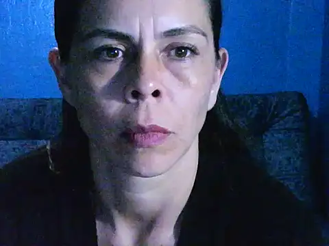 Snapshot of Marilyn_xxxx chatting on December 17, 1:50 am Marilyn xxxx online show from December 17, 1:50 am