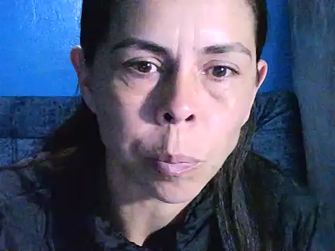 Snapshot of Marilyn_xxxx chatting on January 3, 7:29 pm Marilyn xxxx online show from January 3, 7:29 pm