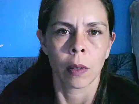 Snapshot of Marilyn_xxxx chatting on January 13, 8:37 pm Marilyn xxxx online show from January 13, 8:37 pm