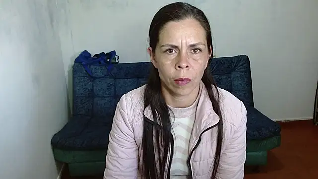 Snapshot of Marilyn_xxxx chatting on October 4, 7:56 pm Marilyn xxxx online show from October 4, 7:56 pm