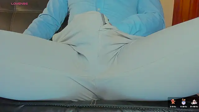 MrLonely02 online show from December 13, 12:42 am