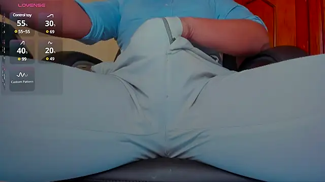 MrLonely02 online show from February 20, 1:08 pm