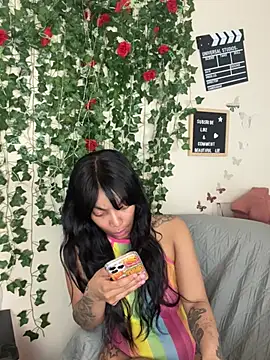 butterflybootyy online show from February 28, 4:43 am