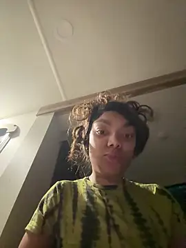 butterflybootyy online show from September 11, 8:58 am