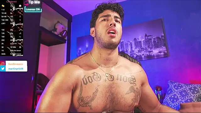 Snapshot of JACOB_MARTINS chatting on November 25, 8:42 pm JACOB MARTINS online show from November 25, 8:42 pm