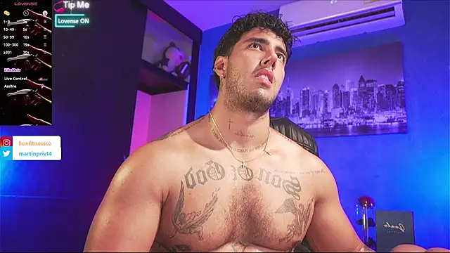 Snapshot of JACOB_MARTINS chatting on December 17, 7:53 pm JACOB MARTINS online show from December 17, 7:53 pm