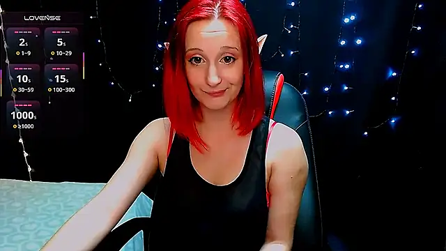 Snapshot of AgathaNoxe chatting on March 2, 3:34 am AgathaNoxe online show from March 2, 3:34 am