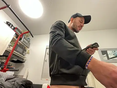 Snapshot of ganosex chatting on December 6, 11:33 am ganosex online show from December 6, 11:33 am