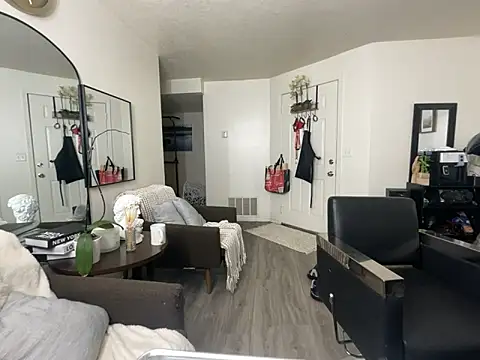 Snapshot of ganosex chatting on January 17, 1:47 am ganosex online show from January 17, 1:47 am