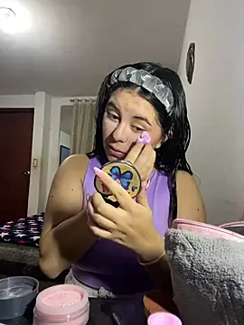 emiliaharper408 online show from February 14, 11:20 pm