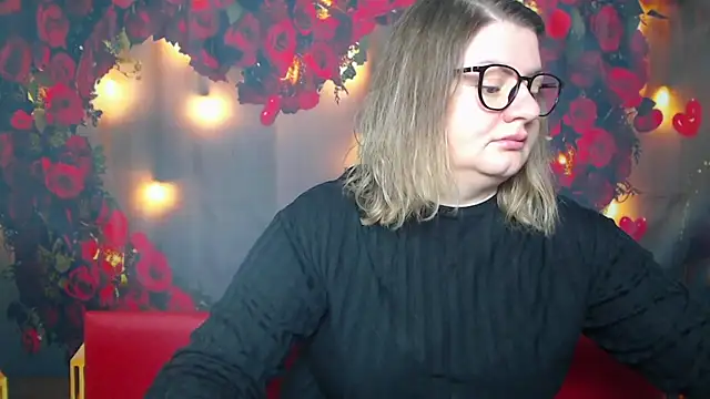 ZannaDreil online show from March 8, 7:53 pm