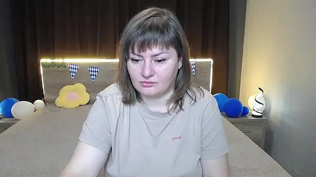 ZannaDreil online show from September 28, 6:24 pm