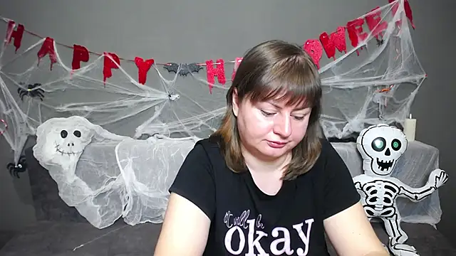 ZannaDreil online show from October 19, 6:08 pm