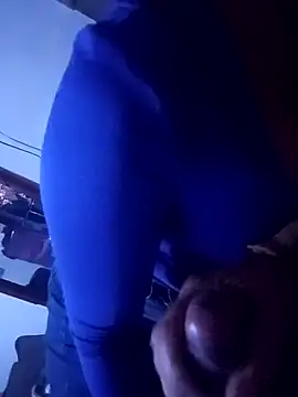 SINUECASTILLO online show from February 13, 4:39 pm