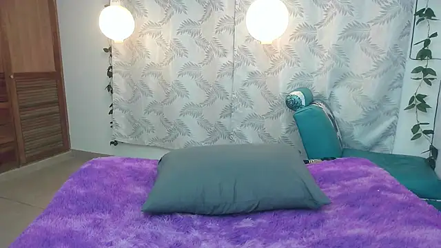 Mya paris online show from February 5, 1:58 am