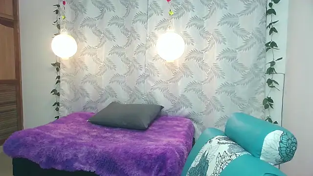 Mya paris online show from February 8, 5:51 am