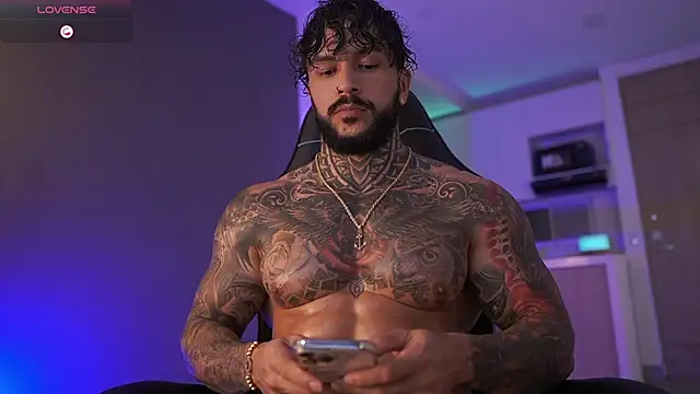 Snapshot of mariano_costa chatting on September 24, 2:15 am mariano costa online show from September 24, 2:15 am