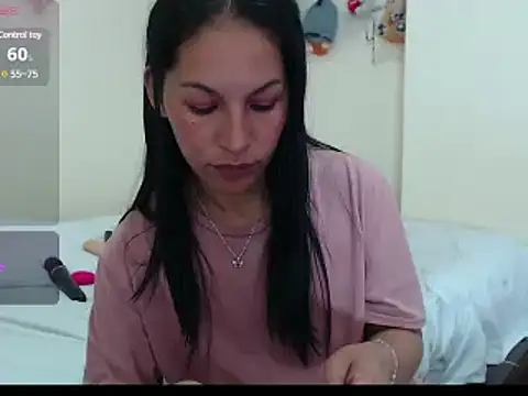 michel ex33 online show from December 22, 9:20 pm