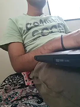 Jonrobinso online show from March 4, 8:24 am