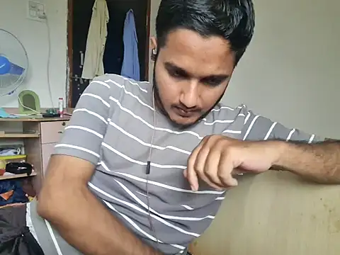 Jonrobinso online show from September 19, 5:09 am