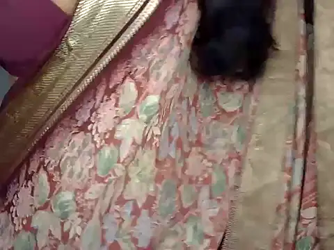 Snapshot of cute_sweeetu chatting on October 29, 5:31 am cute sweeetu online show from October 29, 5:31 am