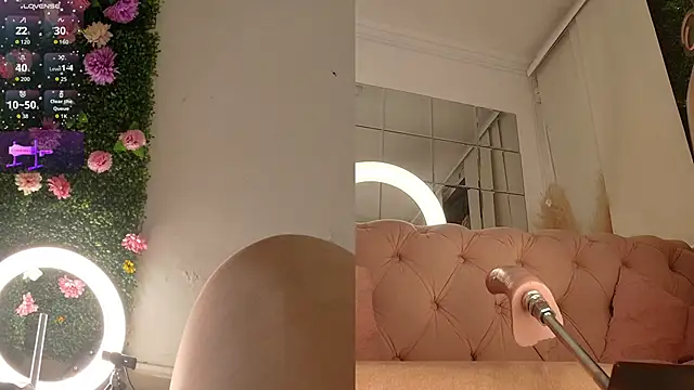 miranda villa online show from October 22, 1:22 pm